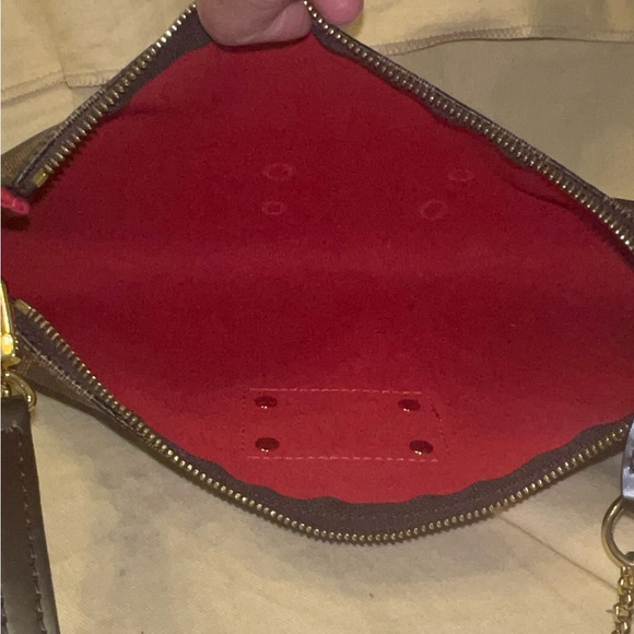 Authentic Louis Vuitton Eva - Picture 5 of 15